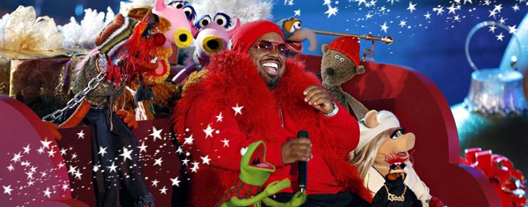 Cee-Lo Green and The Muppets live performing on NBC´s live broadcast stage Christmas in Rockefeller Center at the official Rockefeller Center tree lighting ceremony, Rockefeller Plaza, New York, USA, Nov 28th 2012   © dpa picture-alliance